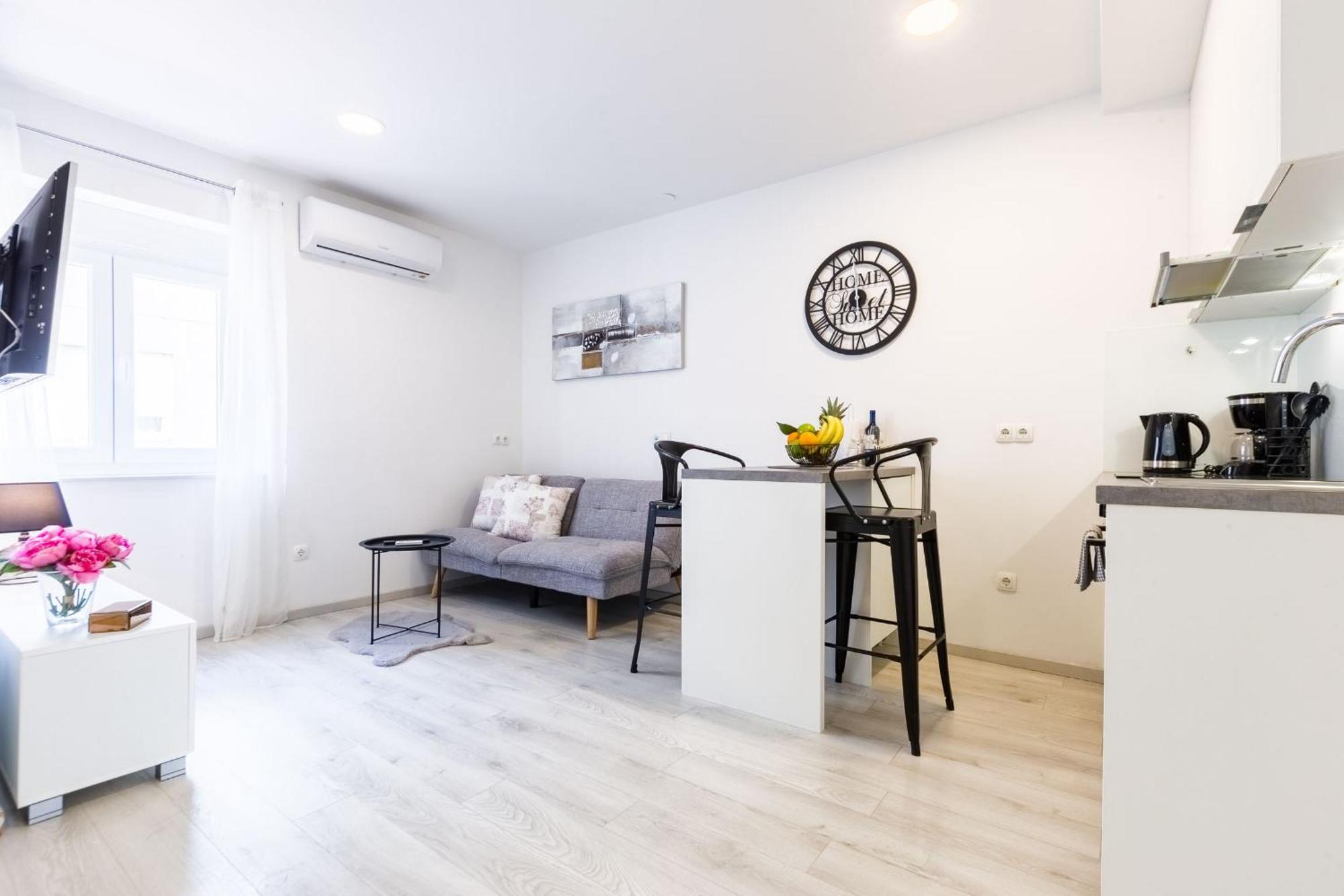 2Sis 2 Apartments Zadar Quarto foto